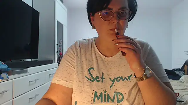 Amandamuller1982 online show from 04-10-26, 11:48