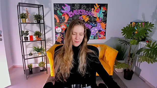 Sharon Evansi online show from 02-16-25, 06:54