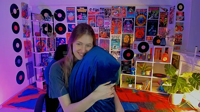 Sharon Evansi online show from 03-22-25, 06:03