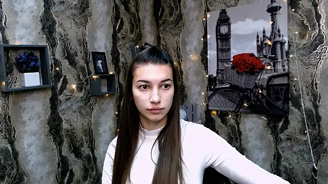 KarolinaRosse  online show from 01-11-25, 10:51