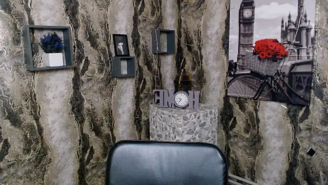 KarolinaRosse  online show from 02-02-25, 10:13