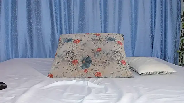 andradahot15 online show from 03-05-26, 01:51