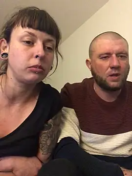 Snapshot of zra_andre chatting on 02-19-25, 08:10 zra andre online show from 02-19-25, 08:10