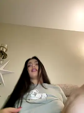 Snapshot of Sweet_Khalifa_ chatting on 12-22-25, 03:20 Sweet Khalifa online show from 12-22-25, 03:20
