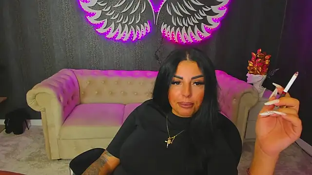 Snapshot of anemarieejolie chatting on 09-10-25, 04:40 anemarieejolie online show from 09-10-25, 04:40