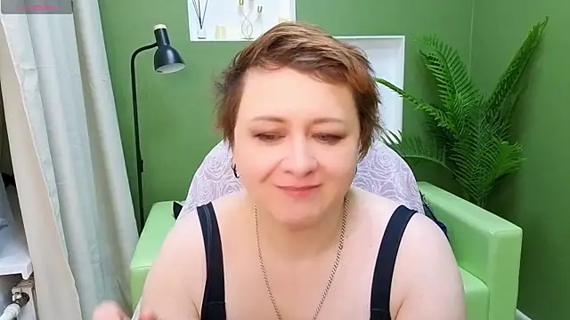 Snapshot of Dolorys chatting on 05-10-26, 05:34 Dolorys online show from 05-10-26, 05:34