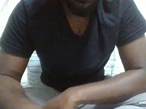 justinme00o7 online show from 12-31-24, 03:34