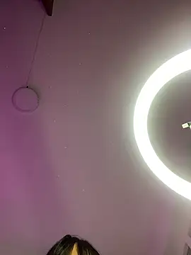 bonnie 18x online show from 02-01-25, 02:37