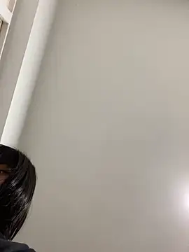 bonnie 18x online show from 02-13-25, 12:32