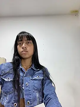 bonnie 18x online show from 02-25-25, 02:36