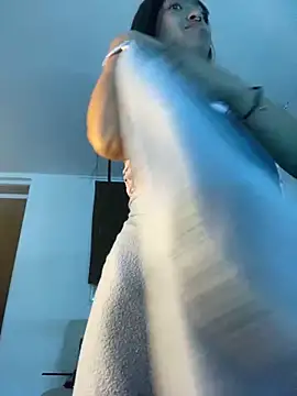 bonnie 18x online show from 03-11-25, 07:04