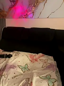 bonnie 18x online show from 12-21-25, 11:50