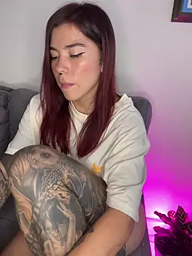 Snapshot of luccianagreyy chatting on 12-10-24, 10:16 luccianagreyy online show from 12-10-24, 10:16