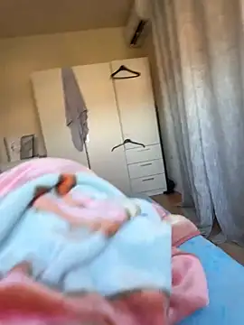 jessieandjames29 online show from 03-20-25, 07:25