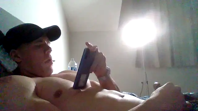 parkerxmuscle online show from 12-25-24, 04:12