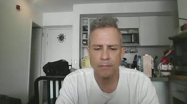 Snapshot of Diegoperrote682661 chatting on 02-11-25, 04:35 Diegoperrote682661 online show from 02-11-25, 04:35