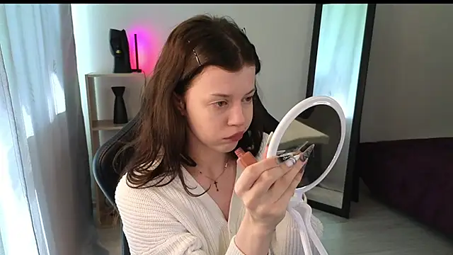 Snapshot of Este_Glen chatting on 03-07-25, 08:45 Este Glen online show from 03-07-25, 08:45