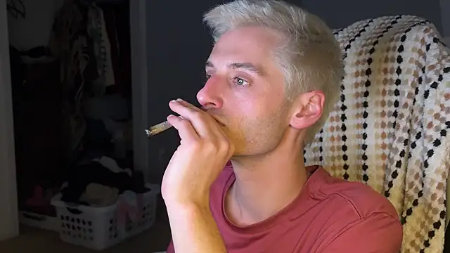 Dylansd online show from 12-30-24, 09:27