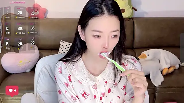 Yilin1999 online show from 03-09-25, 01:14