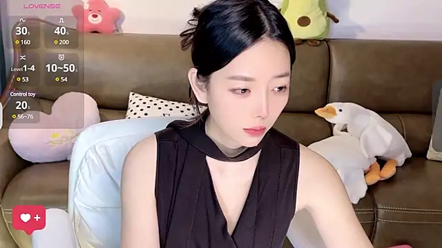 Yilin1999 online show from 03-10-25, 03:20