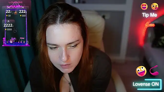 LisaElfy online show from 10-14-25, 03:46