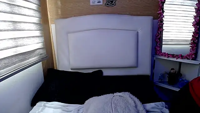 Snapshot of palmer_mIix chatting on 12-02-24, 07:05 palmer mIix online show from 12-02-24, 07:05