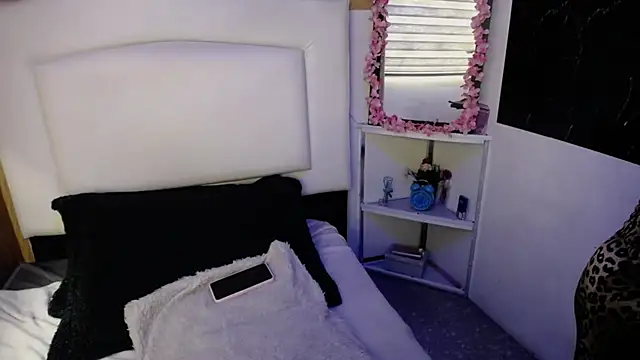 Snapshot of palmer_mIix chatting on 03-14-25, 12:40 palmer mIix online show from 03-14-25, 12:40