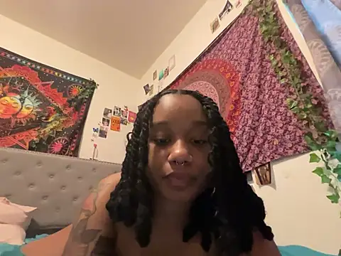 Snapshot of strip4faith chatting on 03-21-25, 11:12 strip4faith online show from 03-21-25, 11:12