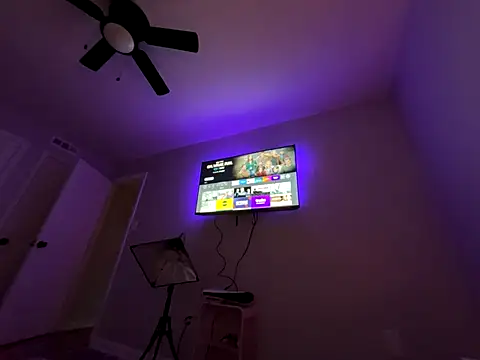 strip4faith online show from 12-17-25, 05:35