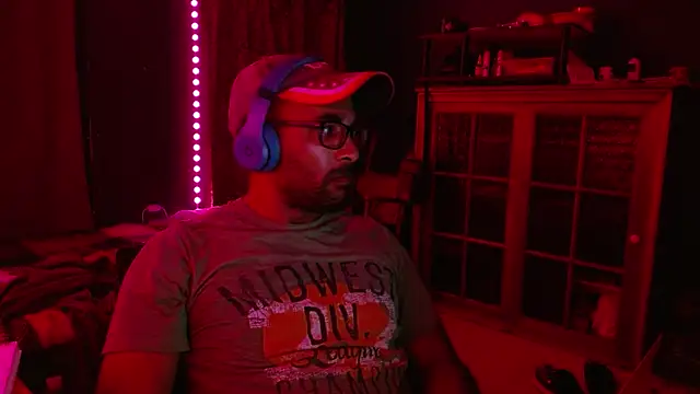        the online show from 12-19-25, 02:29