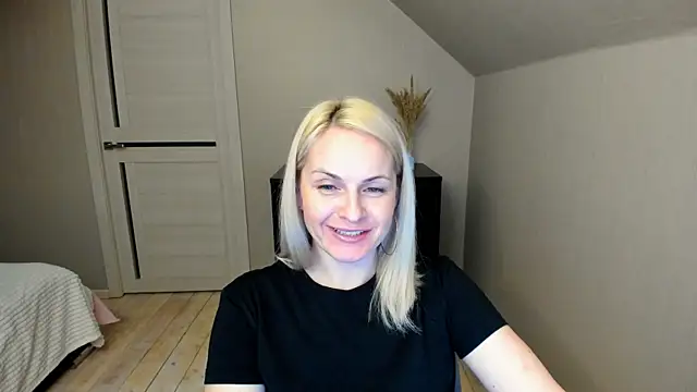 Alicee Gracee online show from 02-28-25, 04:10