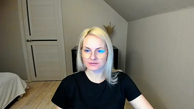 Alicee Gracee online show from 02-28-25, 07:14