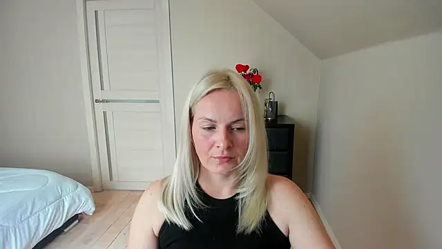 Alicee Gracee online show from 10-10-25, 08:02