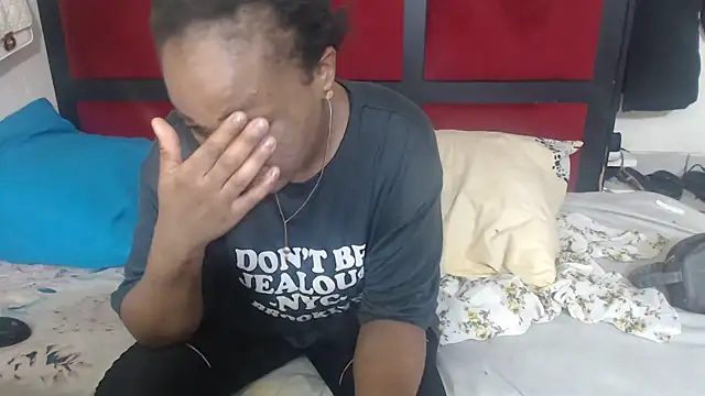 MaximTease24 online show from 03-31-26, 06:08