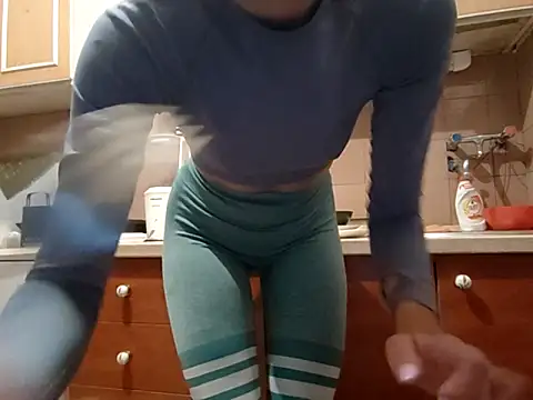 beaverwoman online show from 09-26-25, 03:38