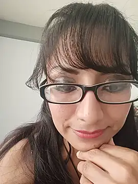 Snapshot of Lucy_Chery chatting on 06-24-26, 09:14 Lucy Chery online show from 06-24-26, 09:14
