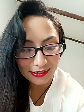 Snapshot of Lucy_Chery chatting on 07-01-26, 01:07 Lucy Chery online show from 07-01-26, 01:07