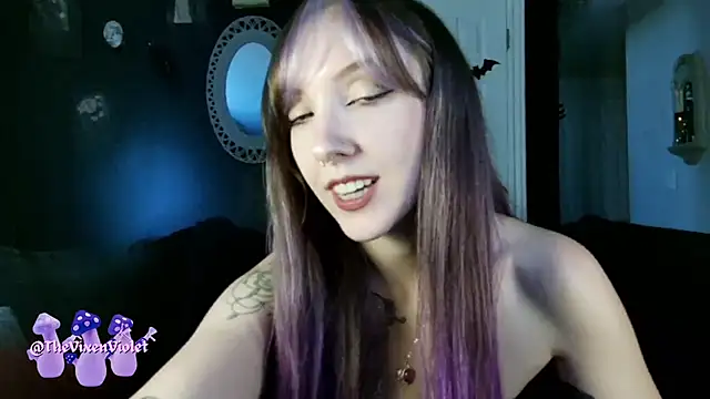 thevixenviolet online show from 10-18-25, 10:21