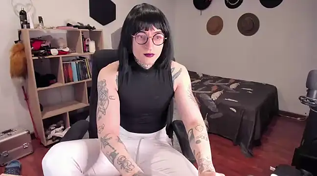 Snapshot of ShiiraVelkor chatting on 01-23-25, 09:39 ShiiraVelkor online show from 01-23-25, 09:39