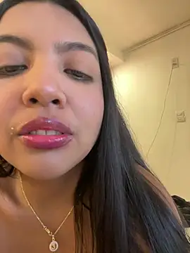 nicole fisherr online show from 07-29-26, 10:19