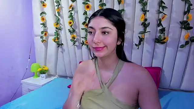 Lucy Anall  online show from 02-22-25, 09:48