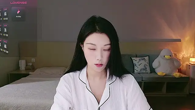 Lucky-baby online show from 10-05-25, 01:09