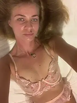 -OliWow- online show from 01-12-25, 01:48