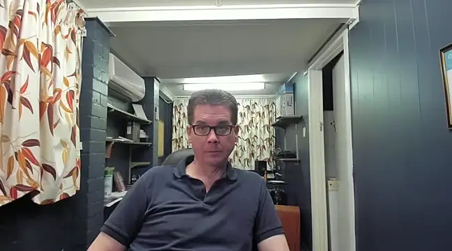 tilobinder online show from 01-13-25, 02:11