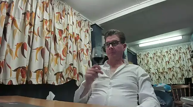 tilobinder online show from 01-17-25, 02:50