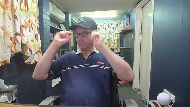 tilobinder online show from 11-24-25, 02:28