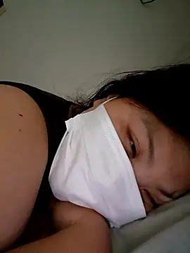 hello098712 online show from 10-10-25, 02:54