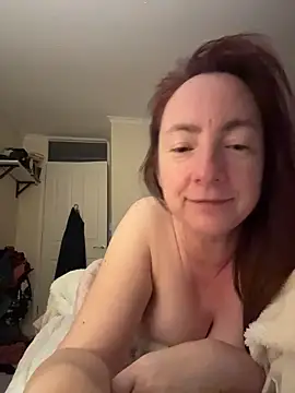 LouiseTswing online show from 02-12-26, 07:14