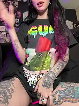 MissMidnightUK online show from 03-22-26, 12:14