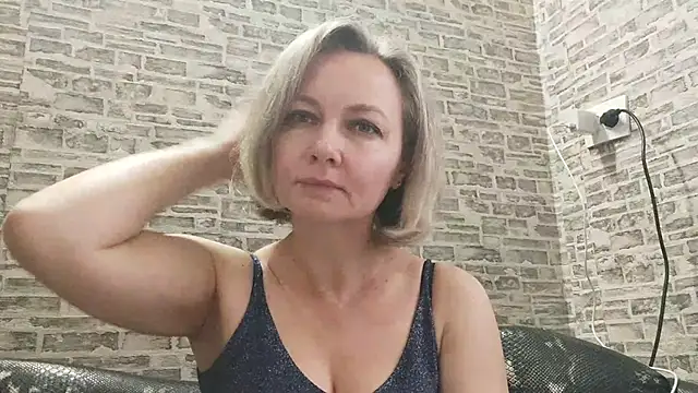 EdithManning online show from 01-30-25, 07:39